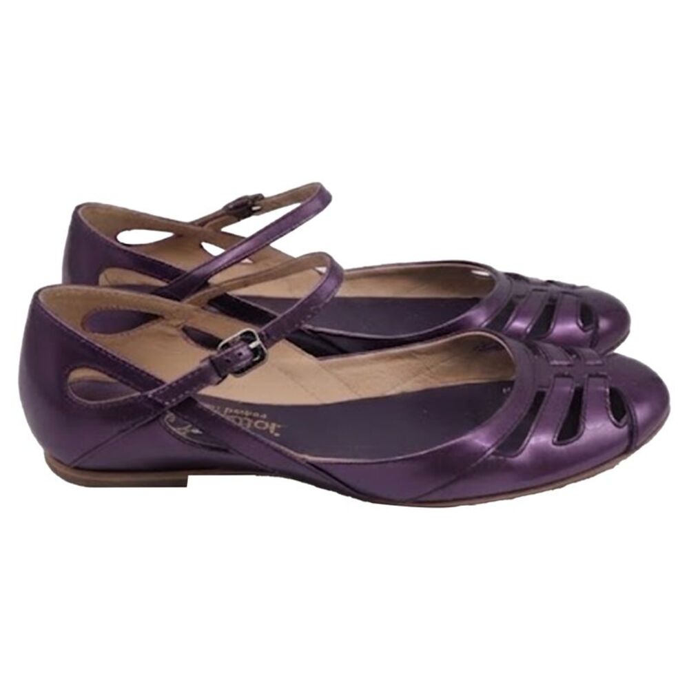Tod's Cutout Ankle Strap Ballet Flats in Violet Patent Leather